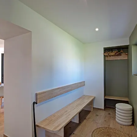 De Charme Moderne, 5 Privees, Et Jardin Country house Luriecq